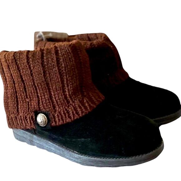 Black Suede Brown Cable Knit Sweater Boots by Muk Luks - Picture 2 of 4